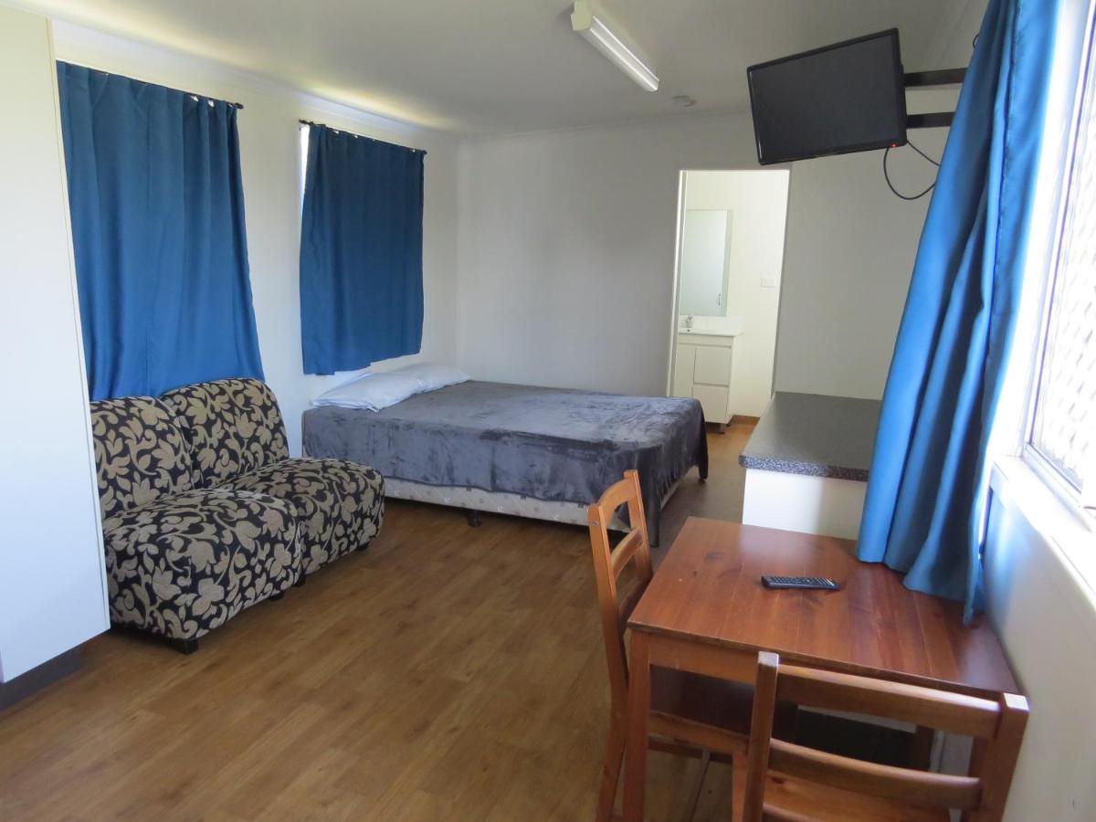 Bundaberg East Cabin And Tourist Park ภายนอก รูปภาพ